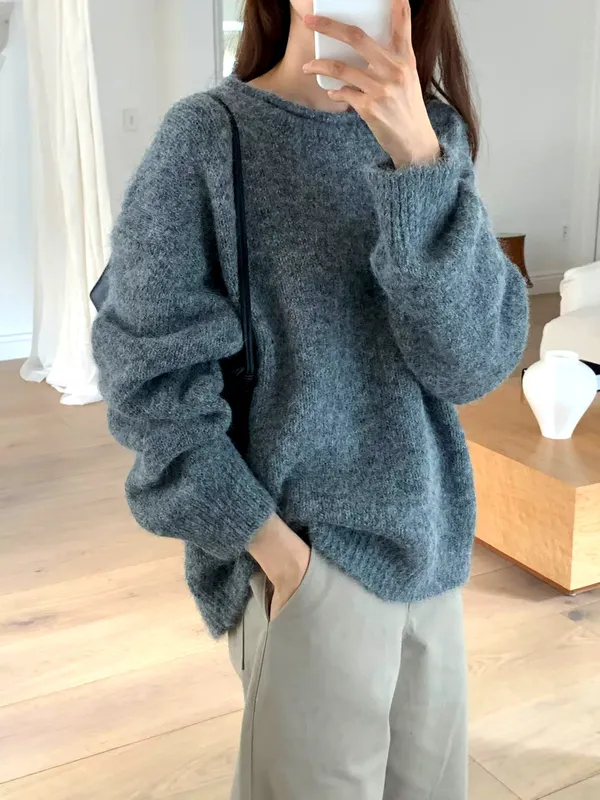 Fashionable Loose Sweater, Comfortable and Warm, A Must-Have for Fall and Winter