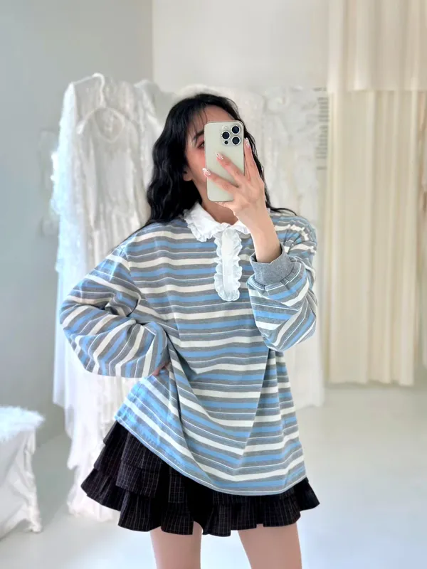 Striped Patchwork Women's T-Shirt - Fresh and Cute Style