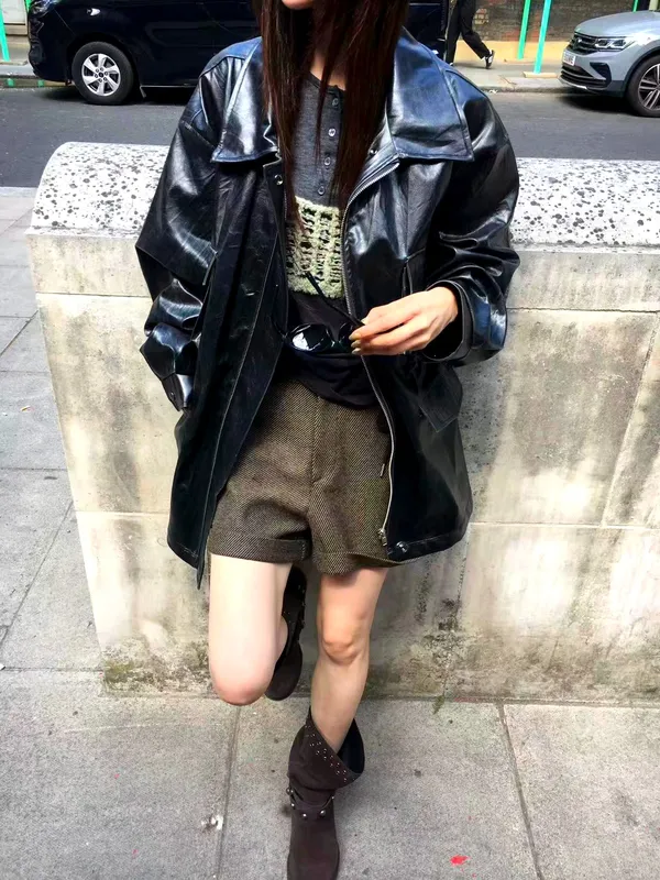 Fashionable Casual Women's Shorts - Comfortable and Versatile