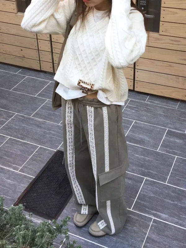 Stylish Casual Pants - Comfortable and Versatile for Everyday Wear