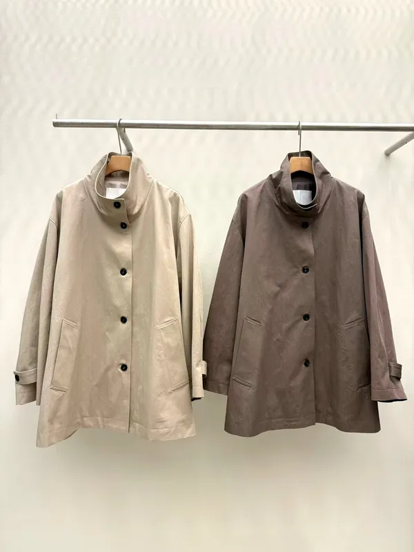 Stylish Women's Trench Coat, Elegant and Minimalist Design