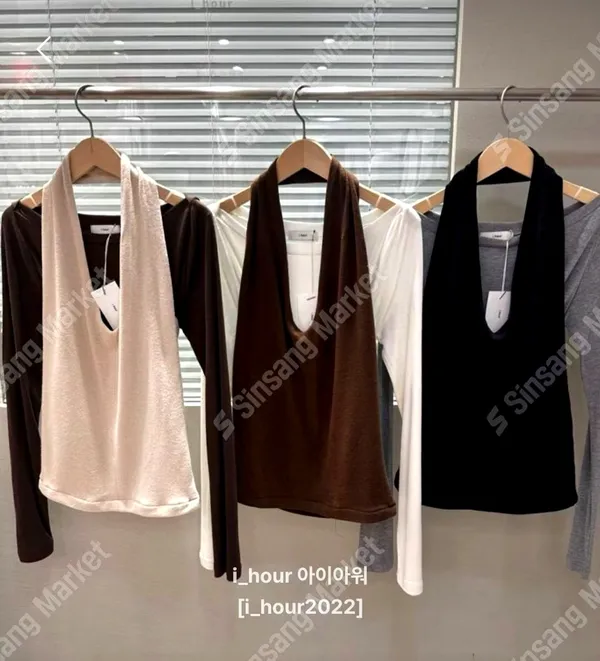 Stylish Women's Outfit Set, Comfortable and Versatile, Showcasing Elegance