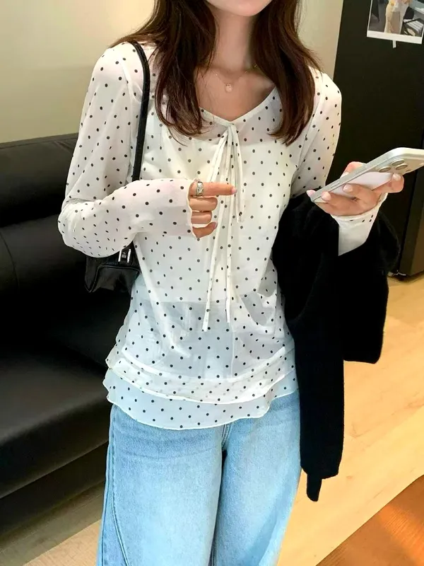 Chic Polka Dot Women's Top, Lightweight and Breathable, Perfect with Jeans