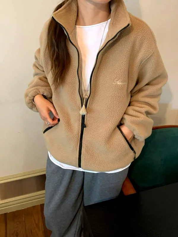 Comfortable and Warm Women's Jacket, Fashionable Casual Style