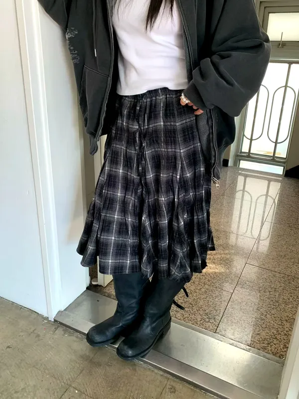 Stylish Plaid Skirt for Women - Elegant and Perfectly Matched