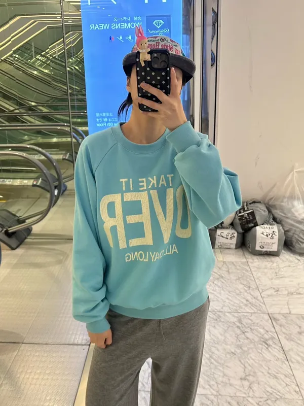 Fashionable Casual Hoodie, Comfortable and Versatile for Spring and Autumn