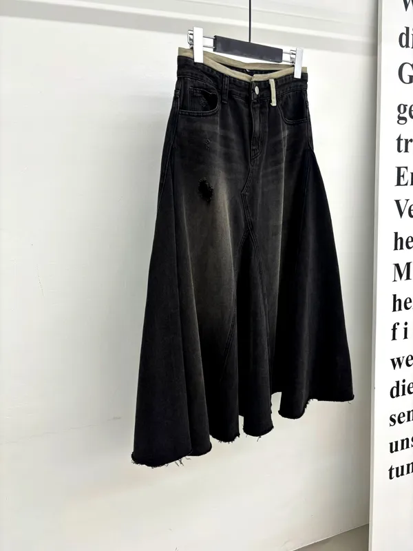 Stylish Black Denim Skirt, Elegance at Its Best