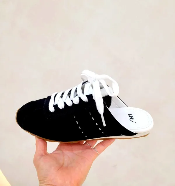 Stylish and Comfortable Women's Shoes - Versatile Casual Style Apm Luxe B1층110호 RILLA