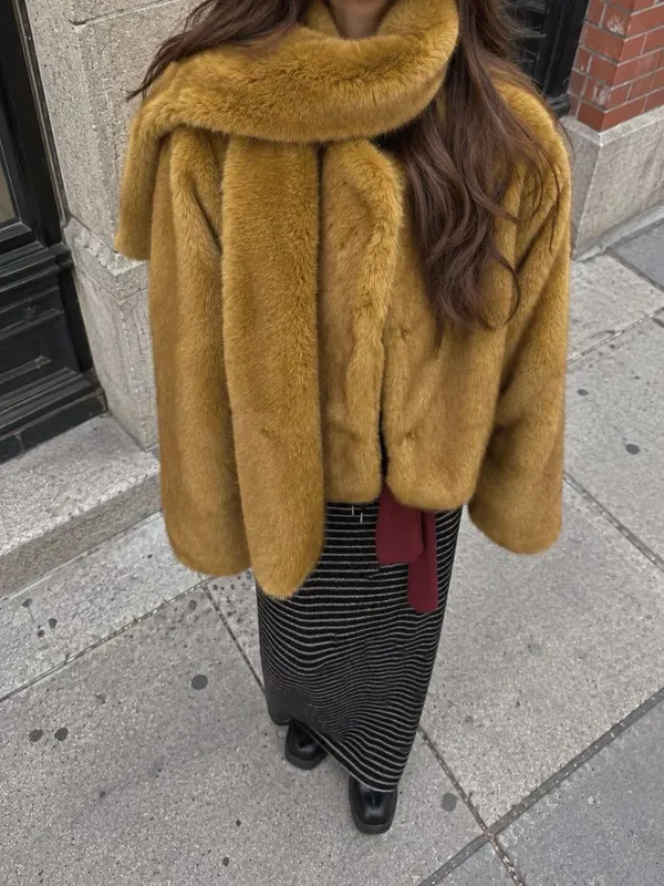 Stylish Women's Jacket with Elegant Plush Design