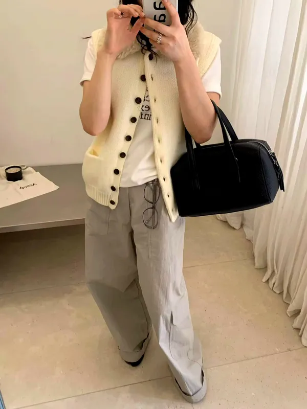 Fashionable Versatile Women's Knit Vest Jacket - Elegant and Comfortable