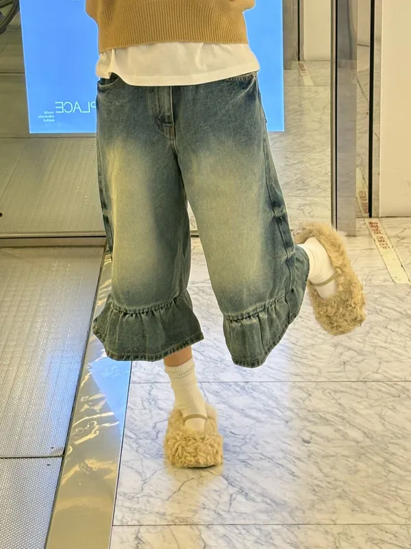 時尚百搭牛仔褲，舒適休閒風