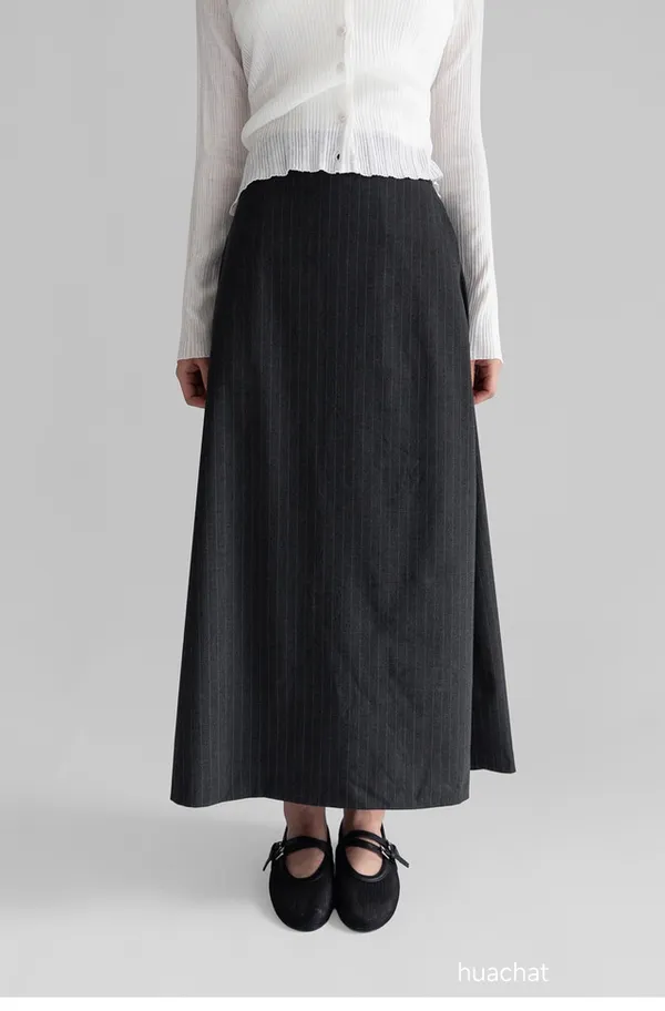 Elegant Striped Maxi Dress - Lightweight and Comfortable for Any Occasion