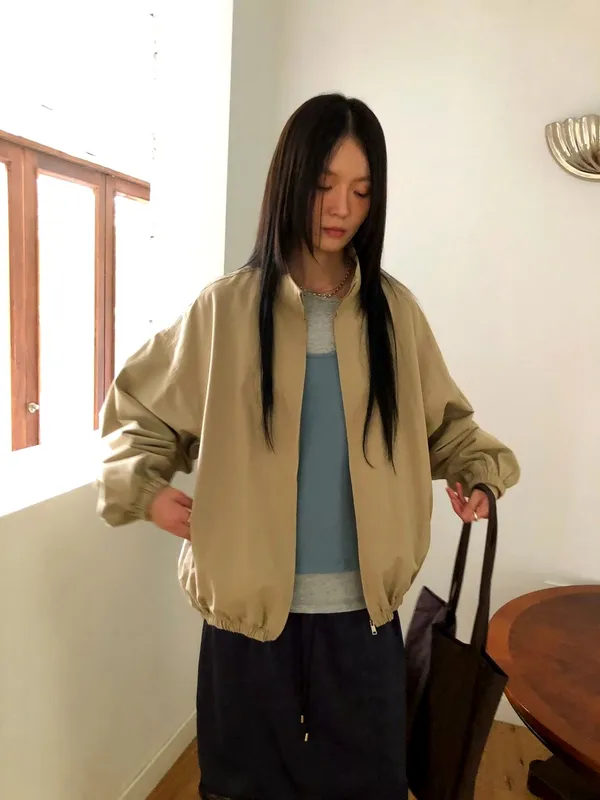 Comfortable and Versatile Women's Top Perfect for Summer Outfits