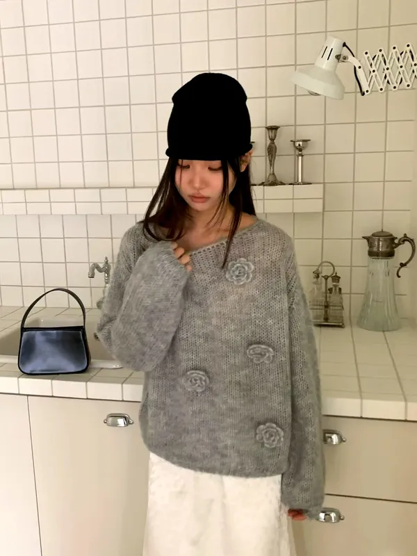 Fashionable Knitted Sweater with Soft Comfort and Floral Embroidery Design