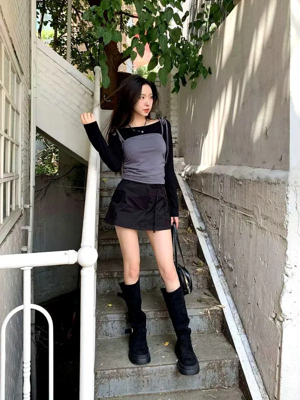 時尚簡約女裝T恤，舒適百搭