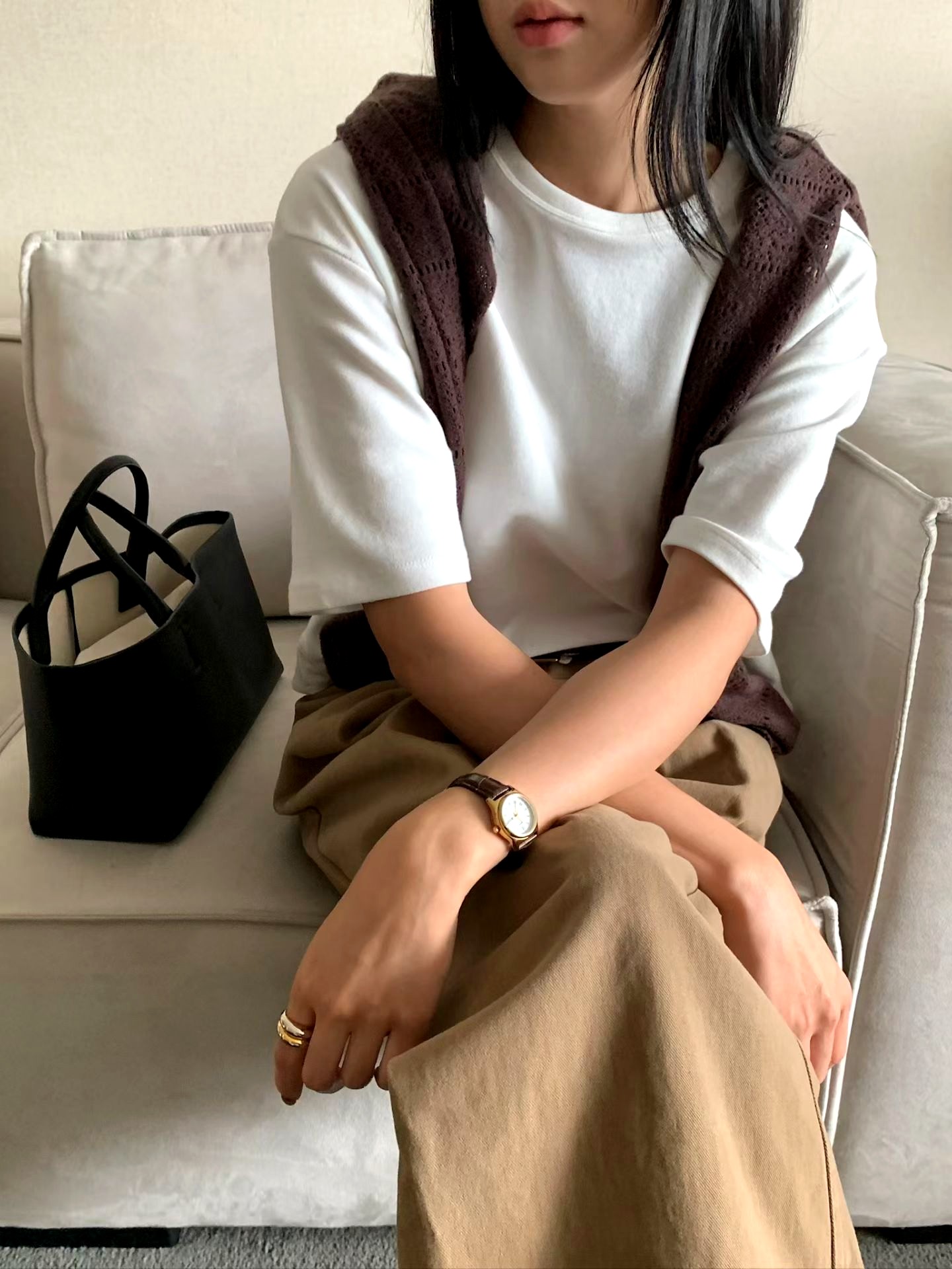 미니멀하고 편안한 여성용 티셔츠, 일상에 잘 어울리는 스타일