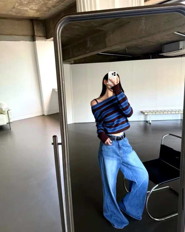 Stylish Striped Off-Shoulder Top for Effortless Casual Looks