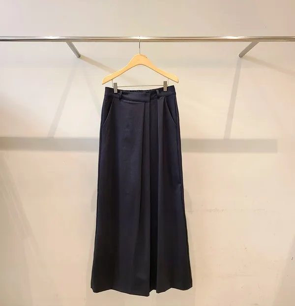 Elegant High-Waisted Wide-Leg Skirt to Showcase Your Charming Aura