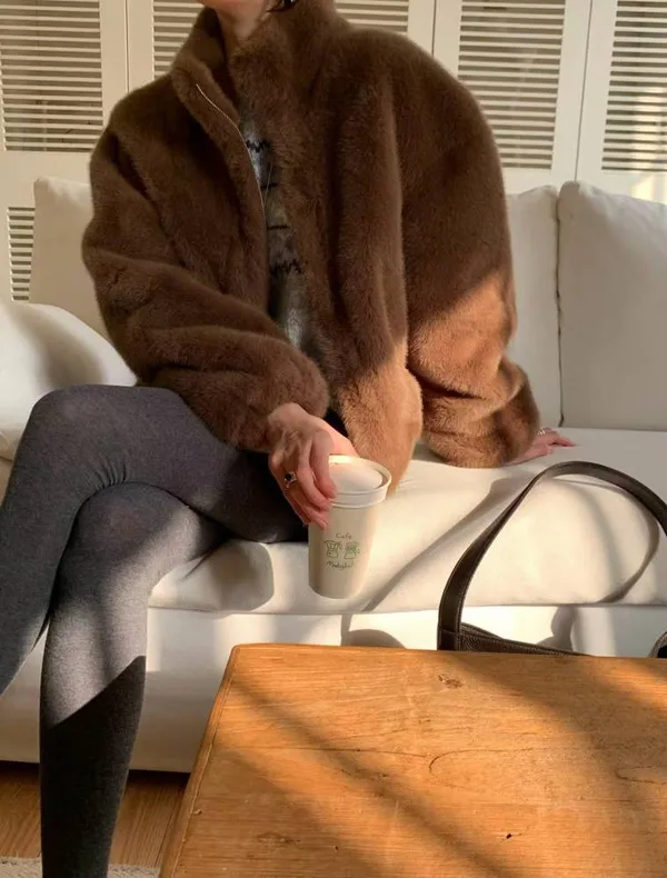 Stylish Warm Plush Coat, Comfortable and Soft, A Must-Have for Autumn and Winter