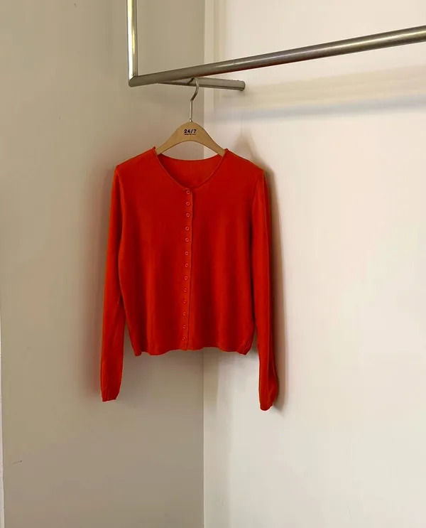Fashionable Red Knitted Cardigan for Women