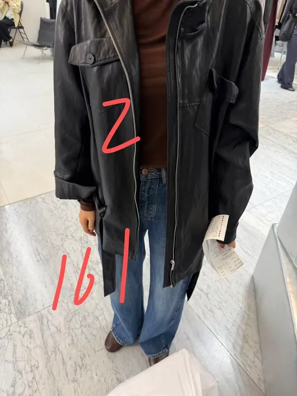 Stylish Black Leather Jacket, Versatile Style