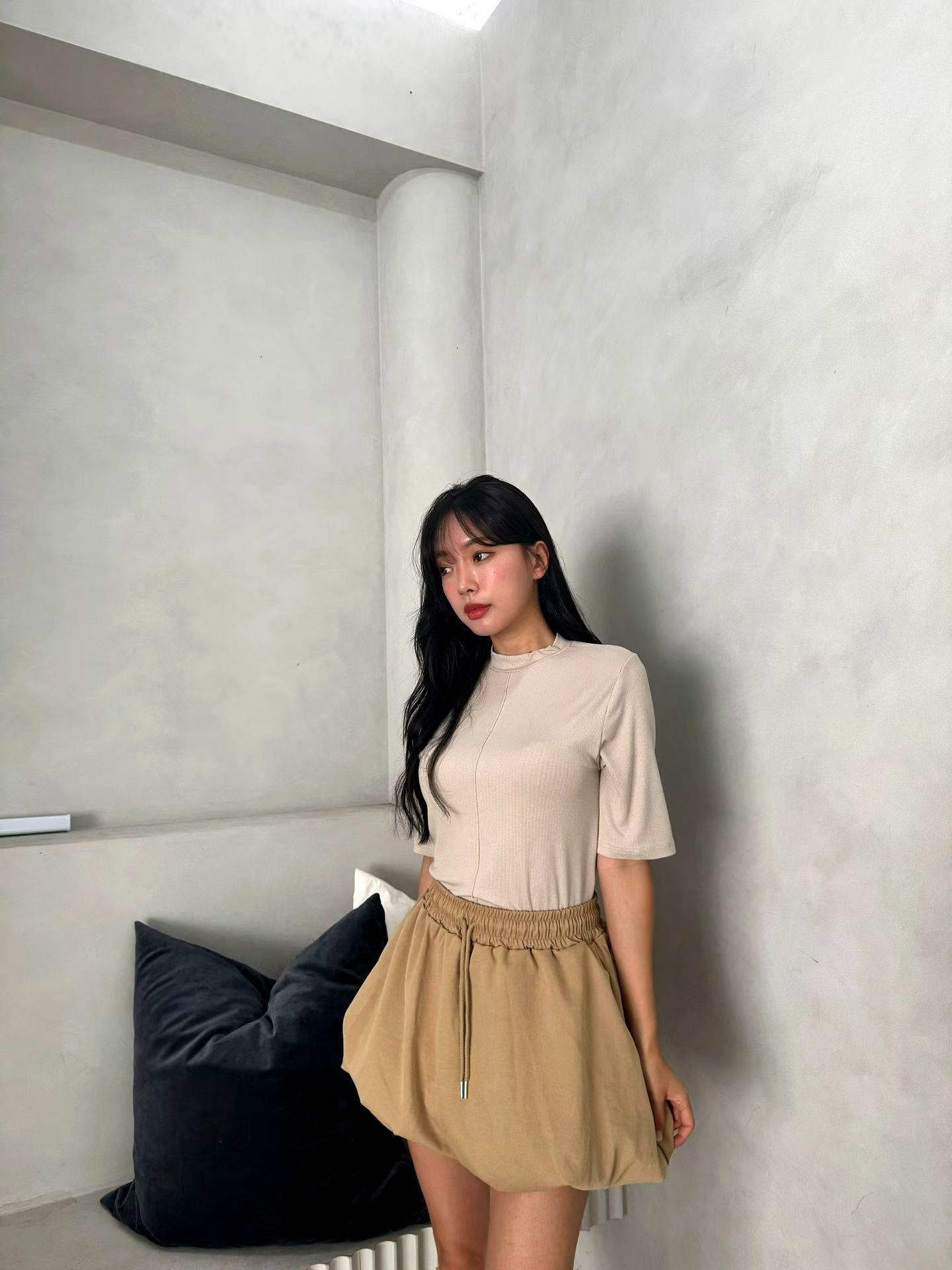 심플하고 편안한 여성용 상의, 봄과 여름에 적합한 스타일 - 신상품 출시