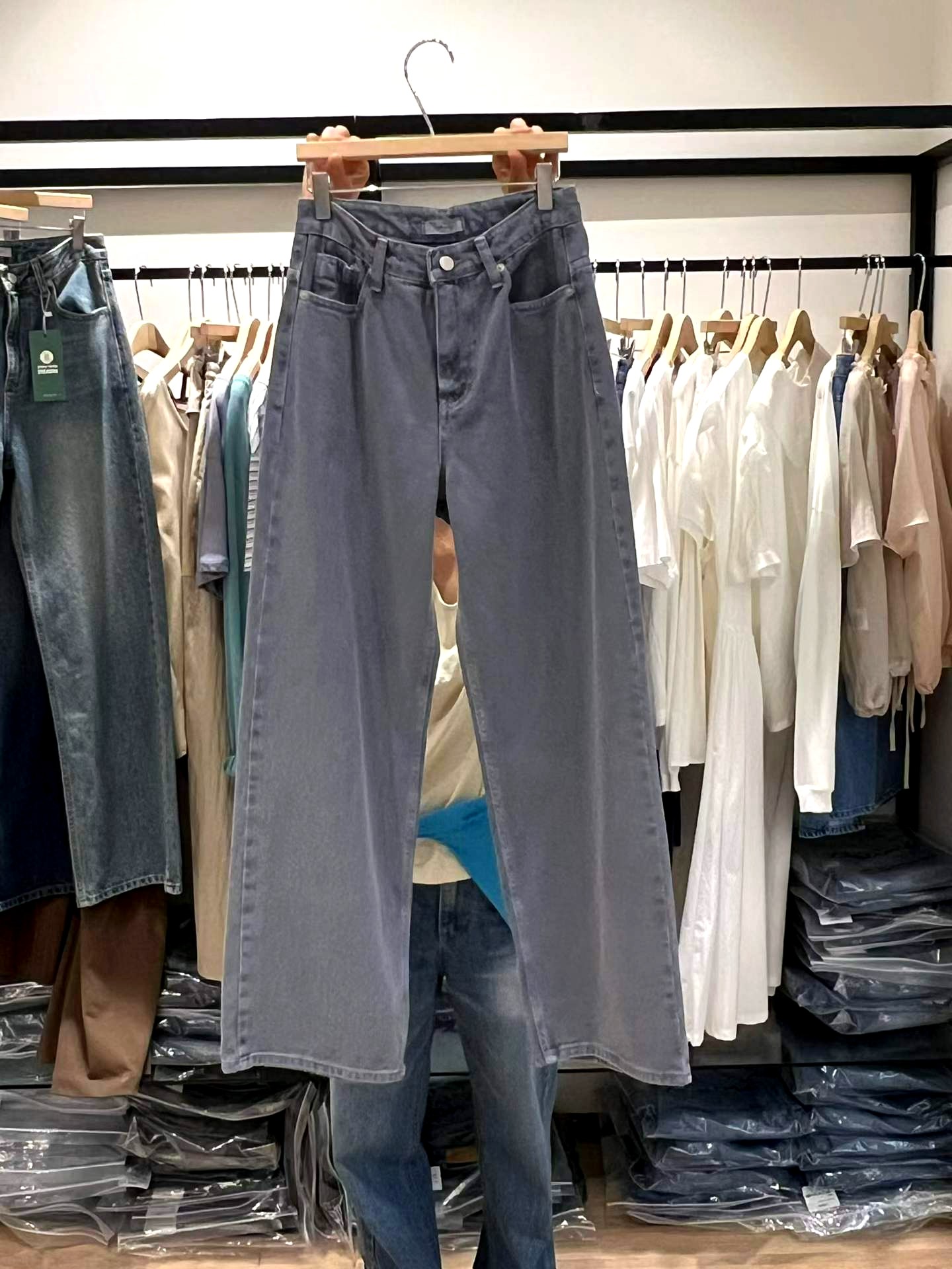 패셔너블 루즈핏 캐주얼 팬츠 - 편안하고 다재다능한 일상 착용에 적합