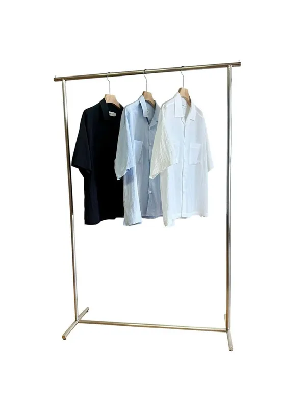 Stylish Short Sleeve Shirt - Fresh and Breathable for Summer Wear