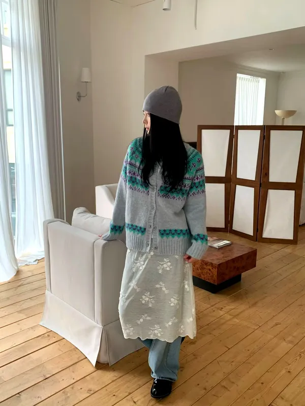 Elegant Women's Dress Skirt, Lightweight and Breathable, Perfect for Spring and Summer