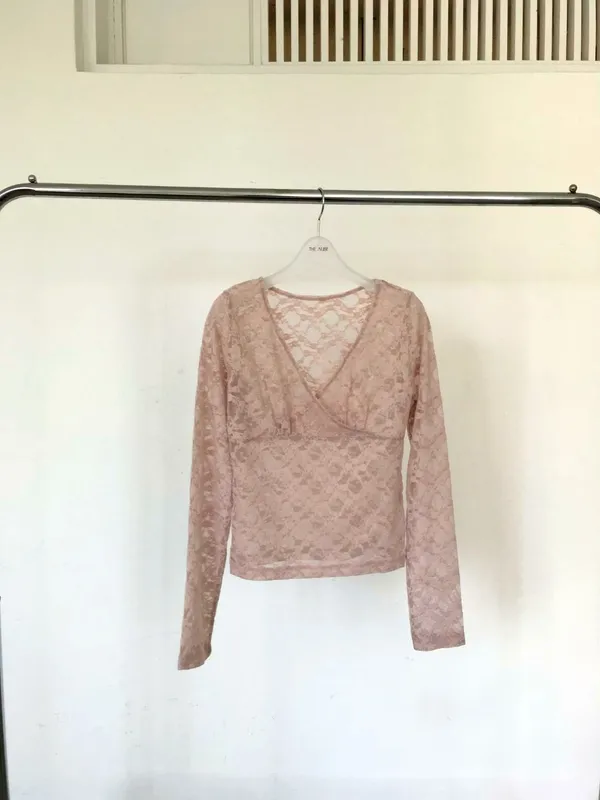 Elegant Lace Long Sleeve Top to Showcase Your Charming Aura
