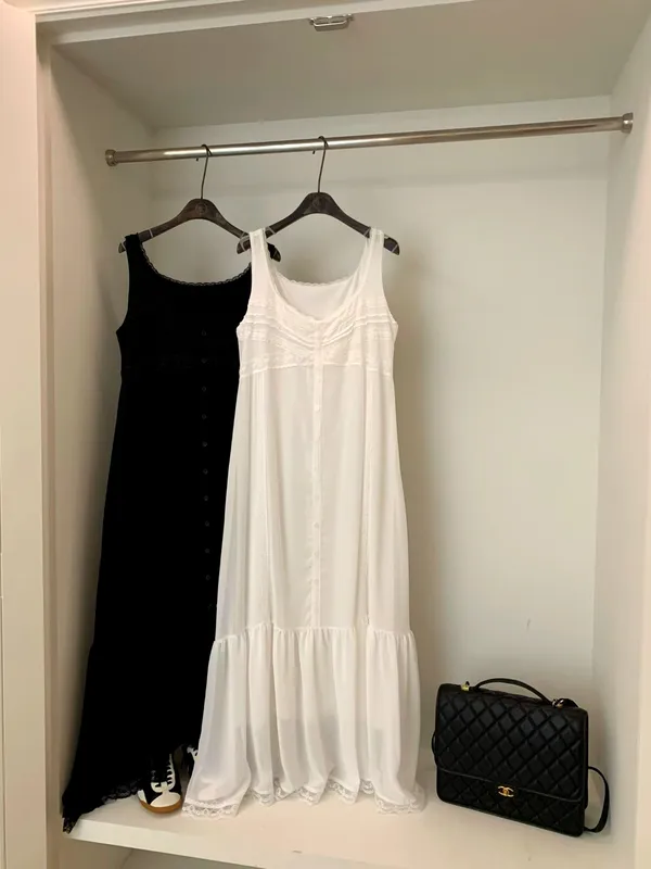 Elegant Lace Trim Women's Dress, A Summer Essential