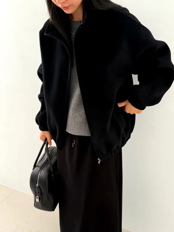 Stylish Black Women's Jacket - Comfortable and Versatile
