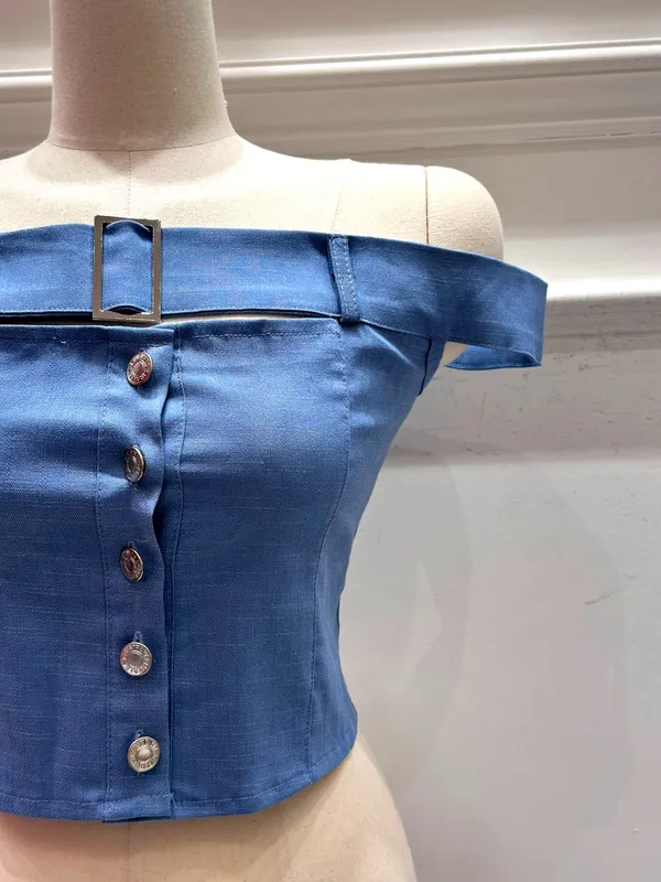 เสื้อยืดยีนส์เปิดไหล่สุดชิค, ของต้องมีในฤดูร้อน