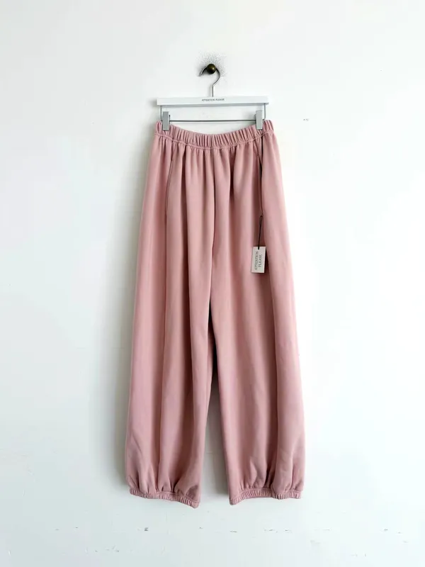 Trendy Casual Pants for Women with Loose Fit Design