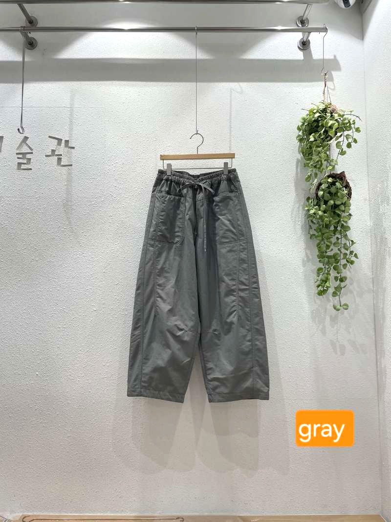 스타일리시한 회색 여성 캐주얼 바지 - 편안한 루즈핏 디자인