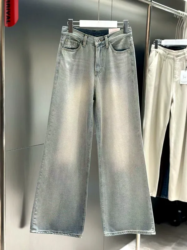 Fashionable Casual Women's Denim Jeans, Classic Versatile Design