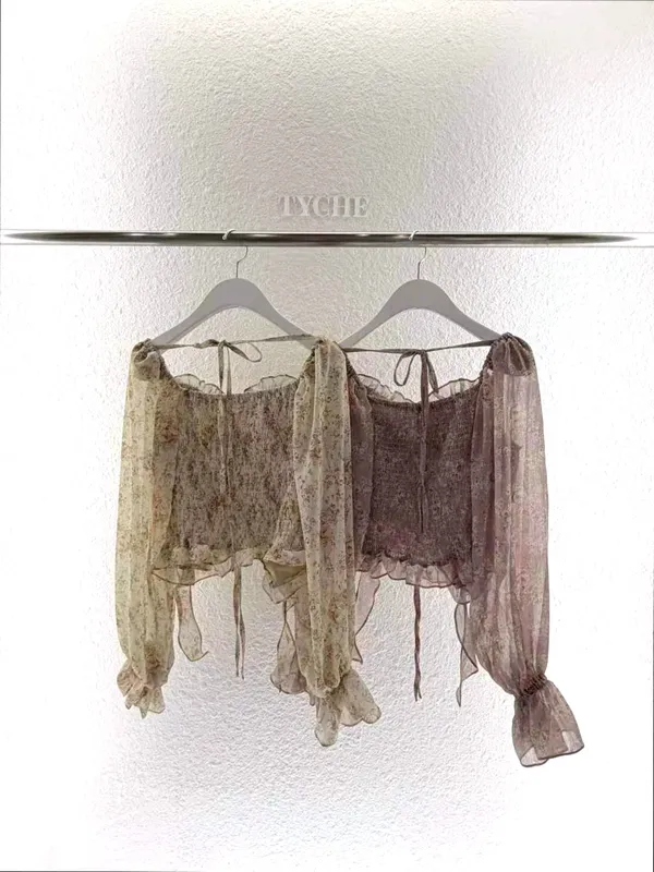 Lightweight Breathable Floral Top - Elegant and Stylish