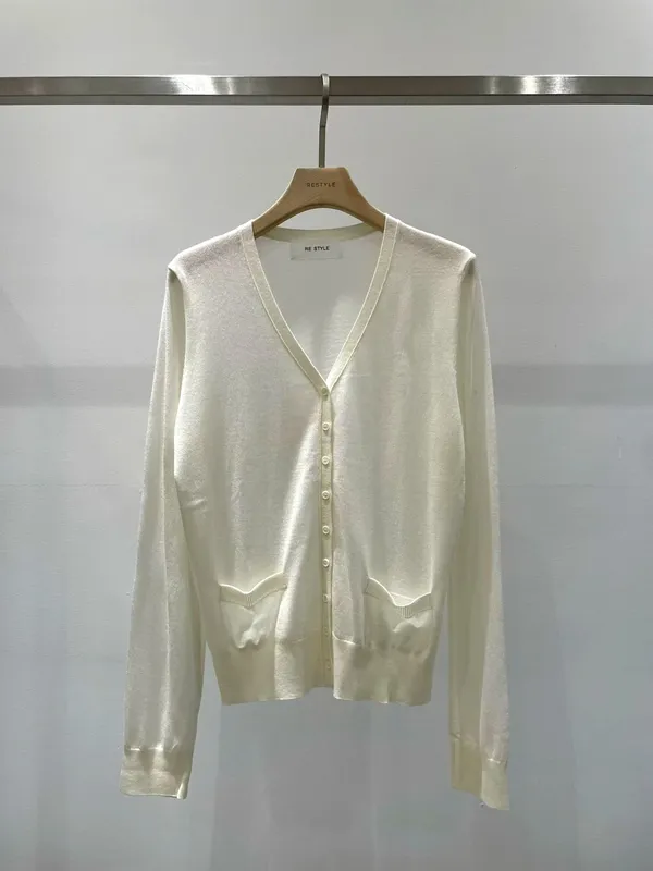 Minimalist Women's Cardigan, Comfortable and Breathable, A Wardrobe Essential