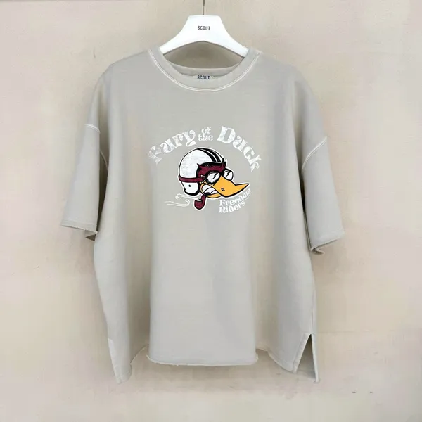 เสื้อยืดลายพิมพ์หลวมสบาย, ใส่ได้ทุกโอกาส