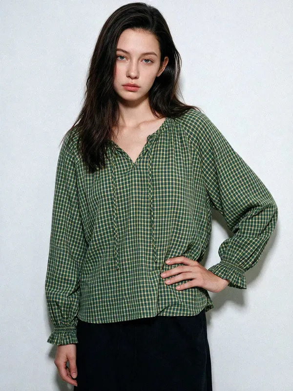 Fresh Plaid Women's Top - Comfortable, Breathable, and Stylish