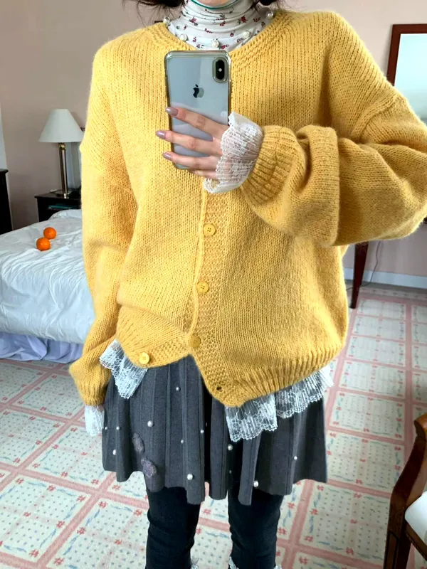 Stylish Versatile Women's Cardigan, Soft and Comfortable, A Must-Have for Spring and Autumn