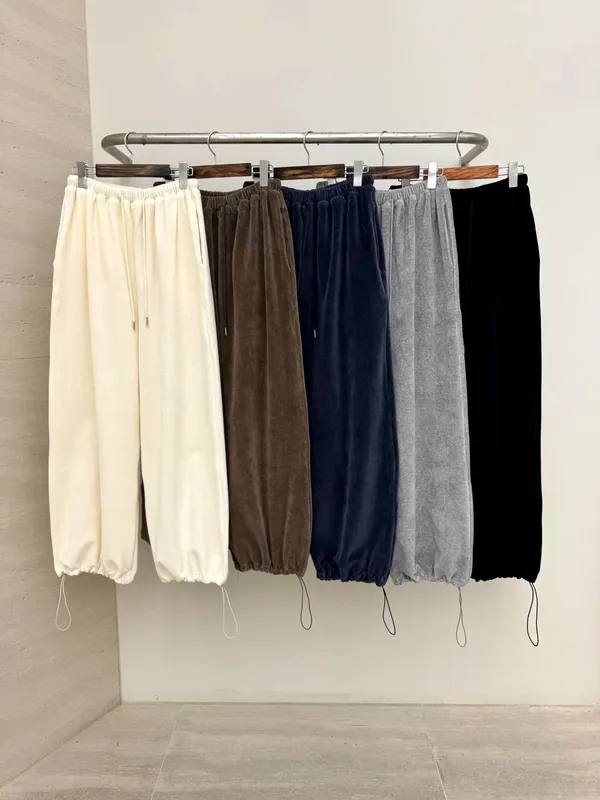 Comfortable Casual Pants - Fashionable and Versatile for Any Occasion