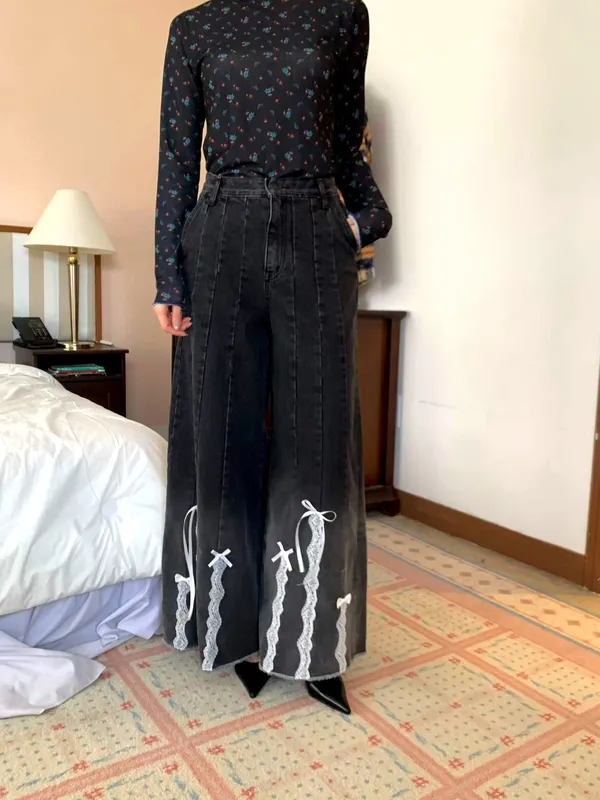 Trendy Embroidered Loose Denim Pants to Showcase Your Unique Charm