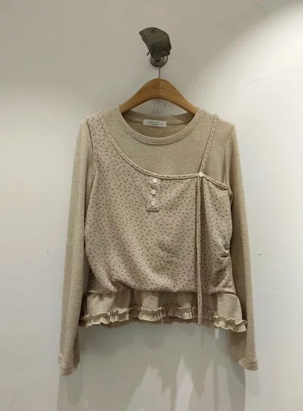 Charming Floral Embroidered Long Sleeve T-Shirt, Elegant and Comfortable