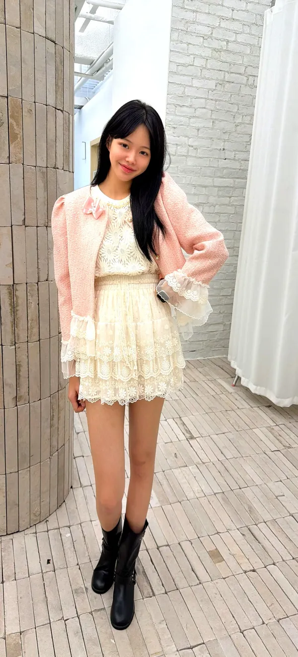 Elegant Lace Trim Women's Jacket, Sweet Temperament