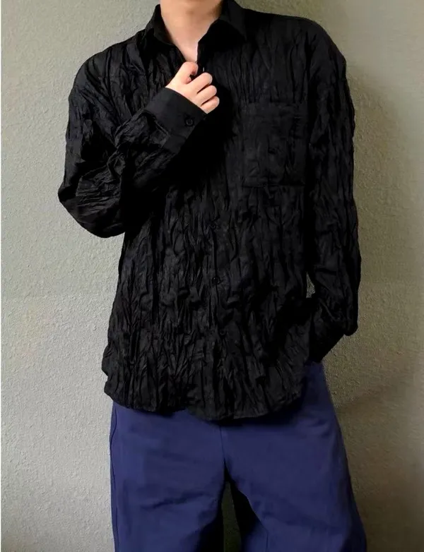Stylish Black Men's Top for Effortless Casual Style