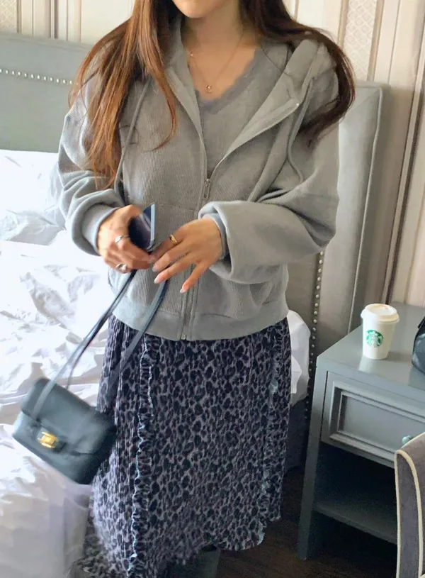 ファッショナブルなカジュアル女性用ジャケット - 春秋に最適な快適で多用途