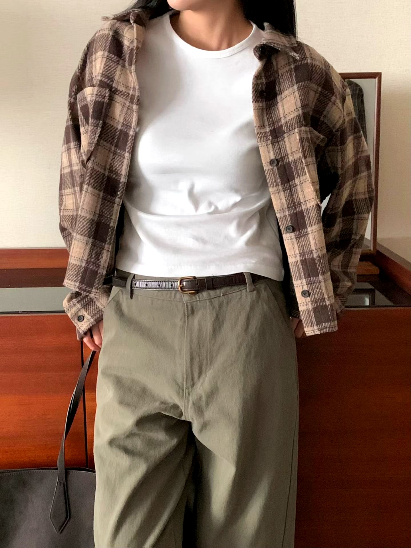 스타일리시 체크 셔츠, 다양한 스타일과 쉽게 매치