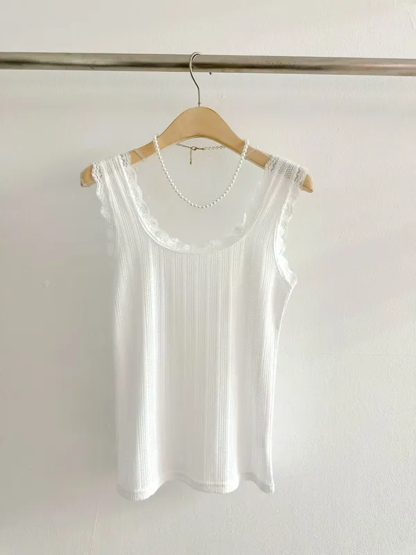 Fresh White Lace Cami Top - A Summer Essential