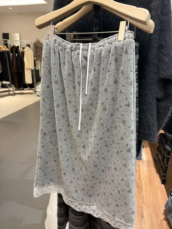 Soft and Comfortable Floral Pattern Casual Skirt